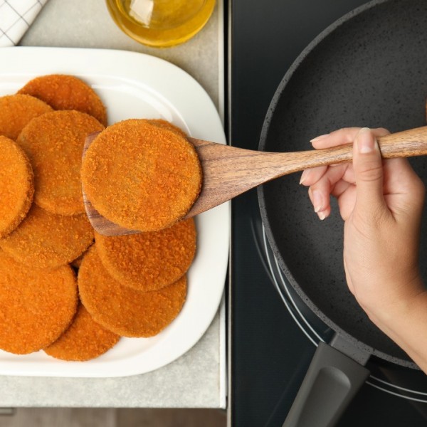 5-Piece Wooden Cooking Utensils Set – Natural Teak Kitchen Tools for Nonstick Cookware, Heat-Resistant Wood Spatula, Turner, Skimmer, Salad Fork, and Soup Ladle